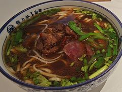 -镇南锅盖面馆(解放路店)