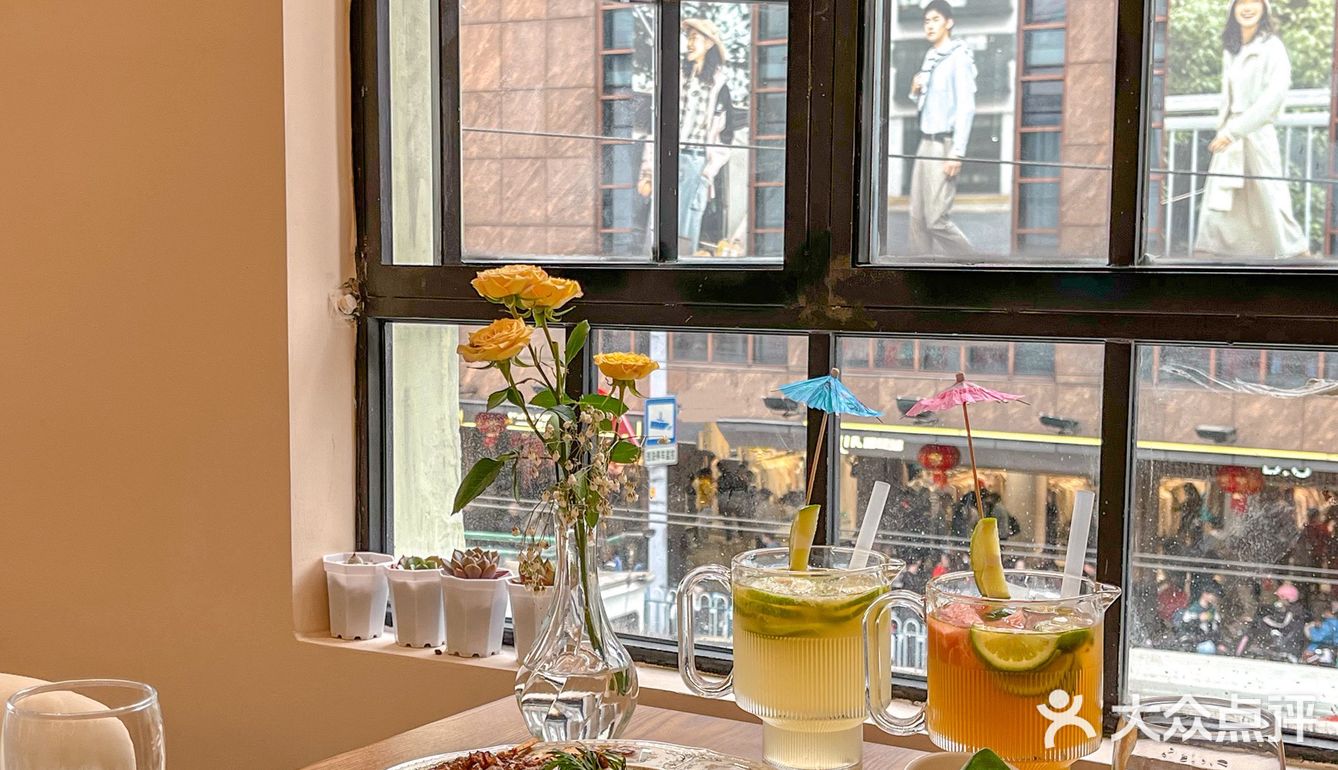 绿岛也太会了吧！北京路骑楼里的浪漫下午茶！