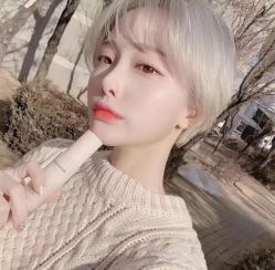 -MYYF SALON烫发染发