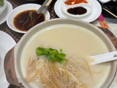 -好彩海鲜火锅饭店(银河百老汇店)
