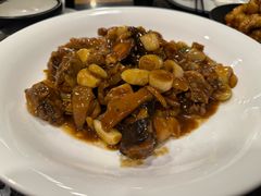-鲁菜根·泰安菜(万达店)