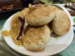 -香巴拉云南餐厅(华莱坞店)