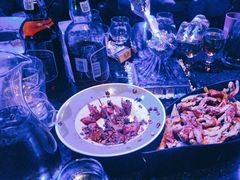 -温莎KTV(珠江路店)