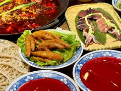 -旧街市鲜货老火锅(大光路店)