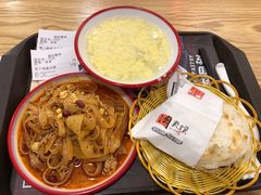 -十三朝牛馍王擀面皮(骡马市店)