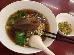 -尊品原汁牛肉面