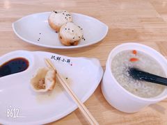 -玖鲜小笼(中山广场店)