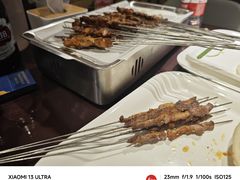 -三个大叔烤羊肉串·歌手驻唱·碳烤鲜肉(西三旗店)