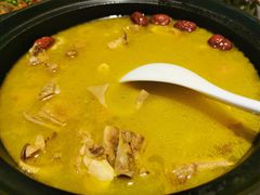 -陈老太婆·特色烧烤·小龙虾(河东店)