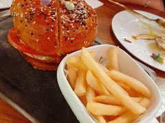 -FUTURE BAR(岭南天地店)