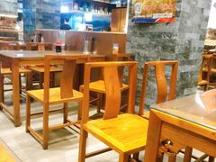 大堂-亮亮面馆(经六路店)