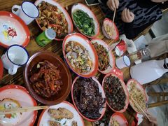 -老三样·美食研究中心(世贸路店)