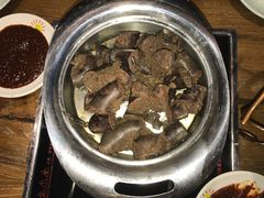 -蒙亨·手把肉·蒙古包文化主题餐厅(天恒广场店)