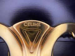 -华夏典当行(龙德广场店)