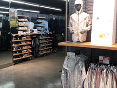 -迪卡侬(西三旗店)