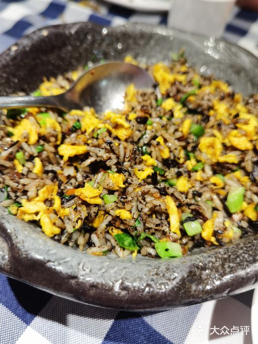 新婉约·江南手工菜(东明广场店)梅干菜炒饭图片