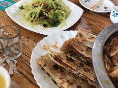 -溢心园香河肉饼总店