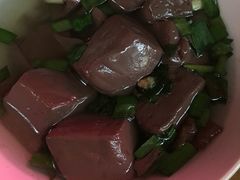 -阿一猪红汤(东风西路店)