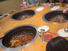 -咱屯子铁锅炖直营店(保利店)