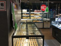 面包甜点陈列柜-85度C(南京珠江华海店)