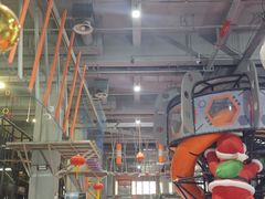 -嗨翻Hi-Fun竞技主题乐园·蹦床团建生日轰趴(荆川 国光1937店)