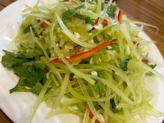 -溢心园香河肉饼总店