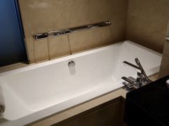 -广州天河希尔顿酒店