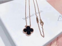 -梵克雅宝(国贸商城店)