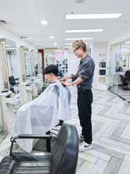-米娜护肤造型
