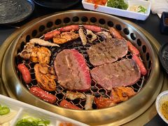 -極屋鮨牛 · 烧肉酒场(时代C馆店)