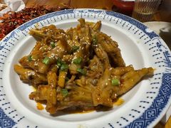 秘制鸡爪-满盆红龙虾(开发区店)