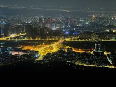 -紫金山山顶公园