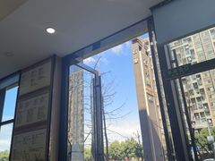-半岛宠物医院24小时·内窥镜·牙科·碎石中心(府城大道店)