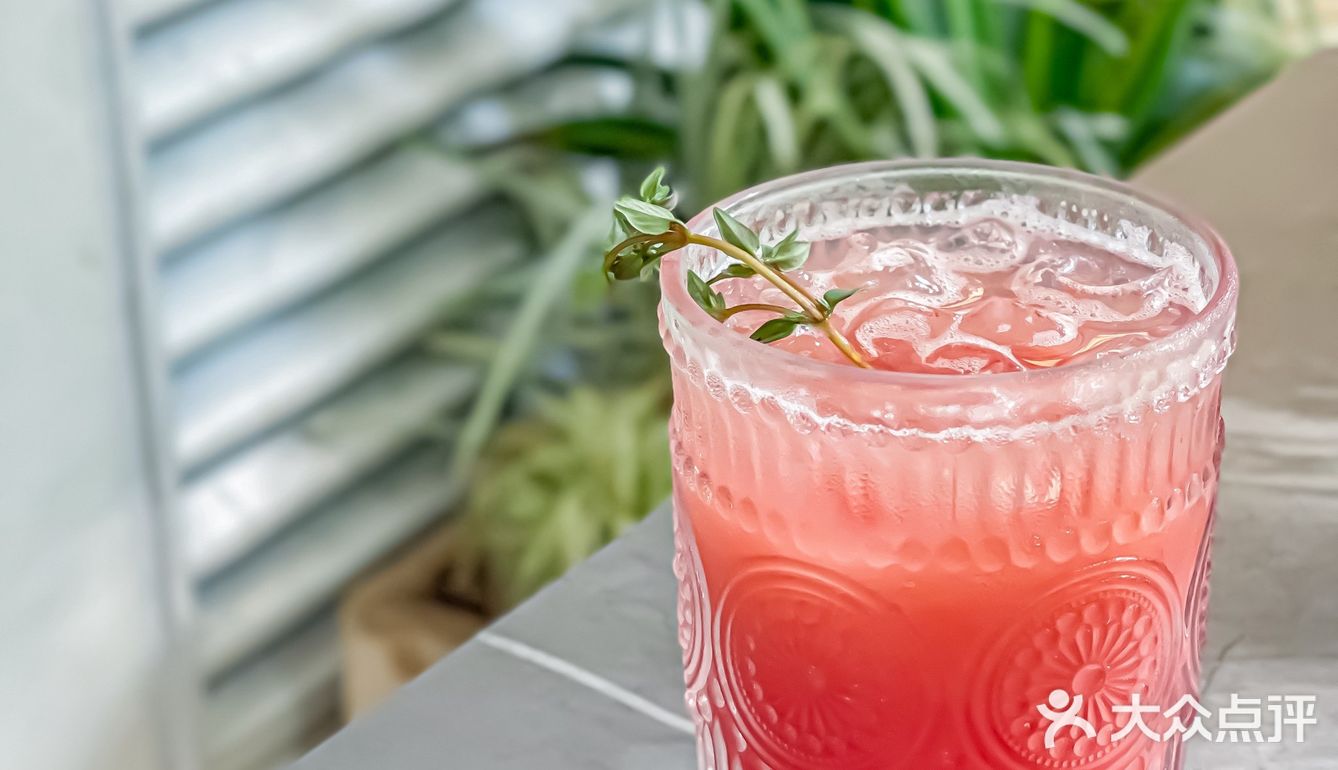 和男朋友来这边被夸爆朋友圈..