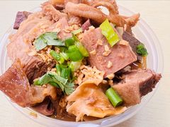 -阿姨牛杂(北京路店)