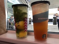 -星巴克(广州南站A18检票口楼上)