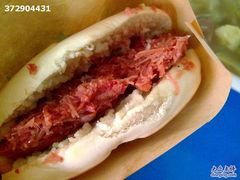 纯瘦的腊牛肉夹馍￥7-刘老虎肉丸糊辣汤(总店)