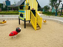 -季高兔窝窝亲子园(上海薰衣草公园店)