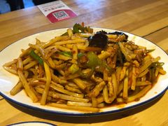 鱼香肉丝-香满园春饼·家常菜(东大桥店)