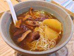-美食小镇·观赏珍稀鸟类·长隆熊猫酒店