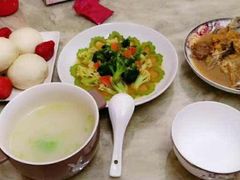 -爱月宝月嫂·育儿嫂(哈尔滨总店)