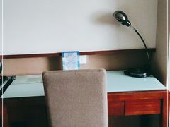 -怡华威斯达酒店(重庆医科大学附属儿童医院店)