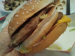 -麦当劳(军博店)