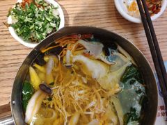 -小满手工粉(上海月星环球港店)