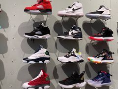 -Air Jordan(世贸天阶店)