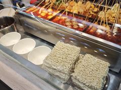 -中东大市场美食城