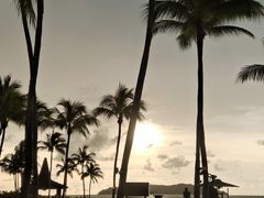 -Sunset Bar(丹绒亚路香格里拉店)