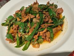-爱碗亭·鲜炒湖南菜(壹城中心店)