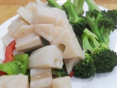 -雷祖芳老妈蹄花店