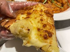金枕榴莲多多比萨-必胜客(瑞虹店)